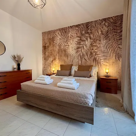 Apartment Garda Quadrilocale *
